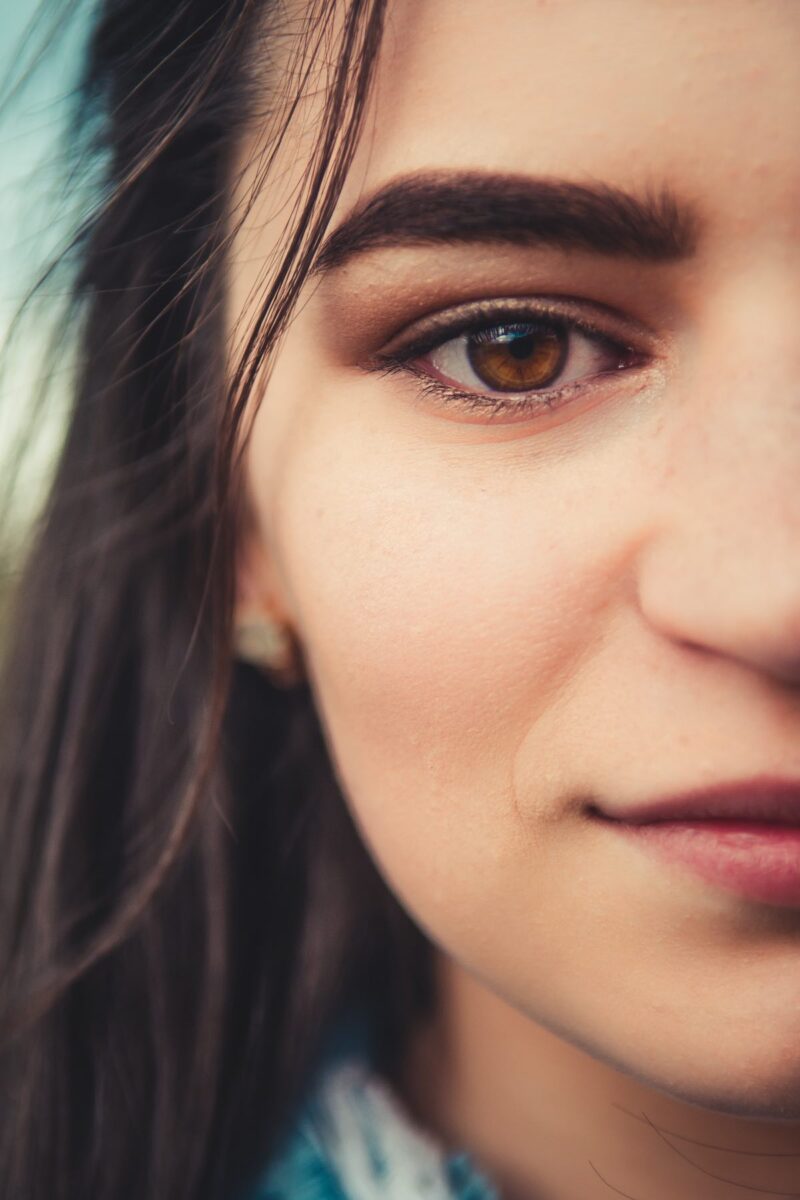 CAN YOU WEAR MAKEUP WITH ECZEMA