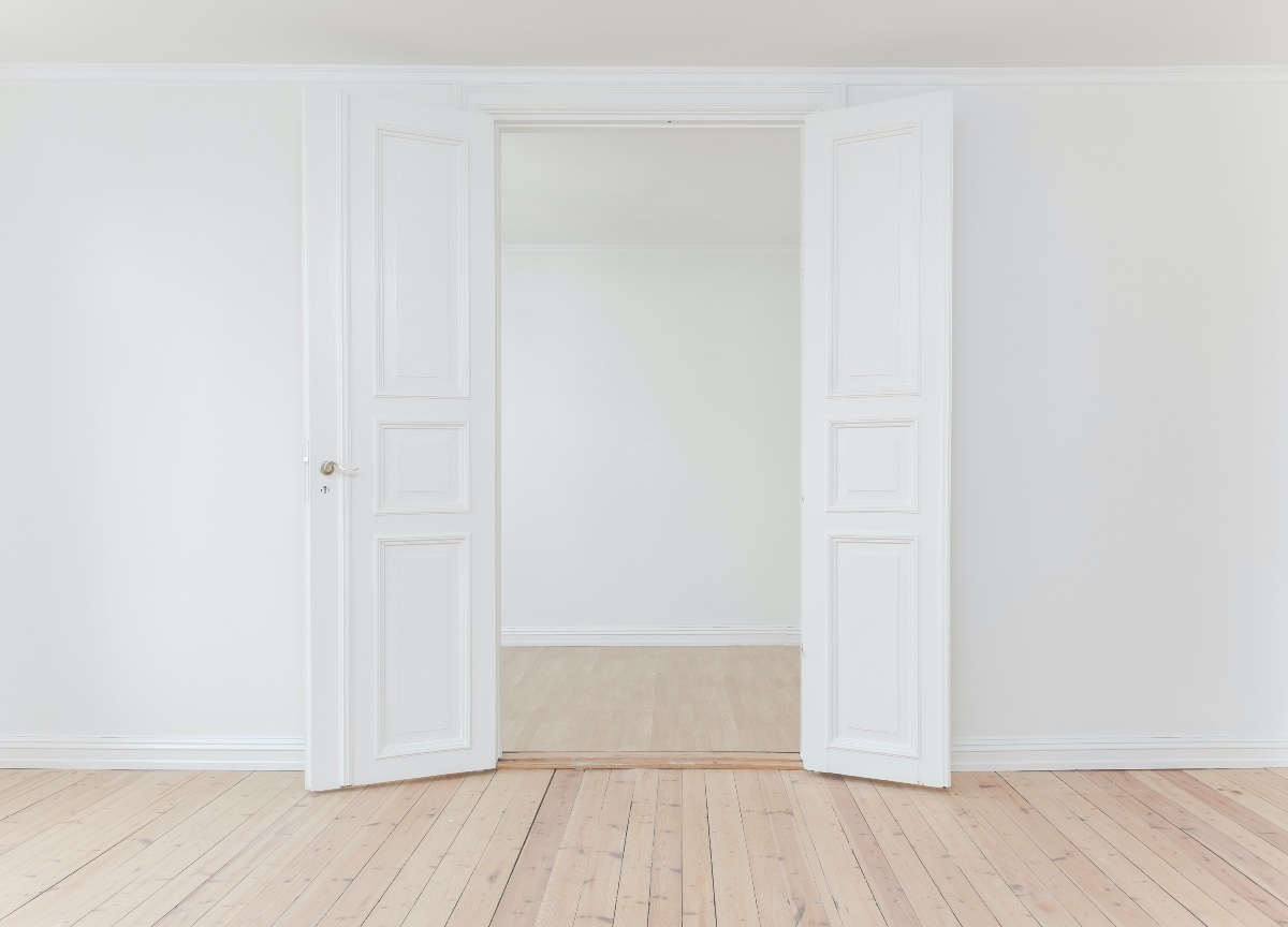 living a minimalist lifestyle