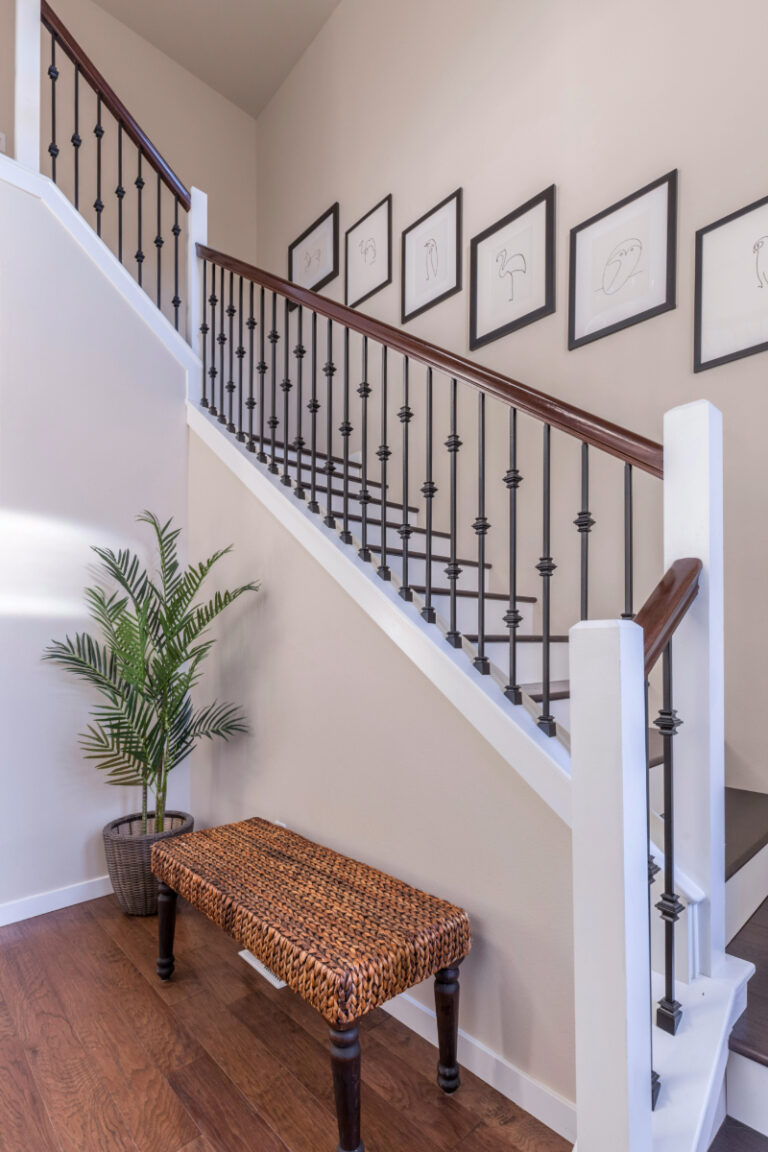 small entryway bench ideas