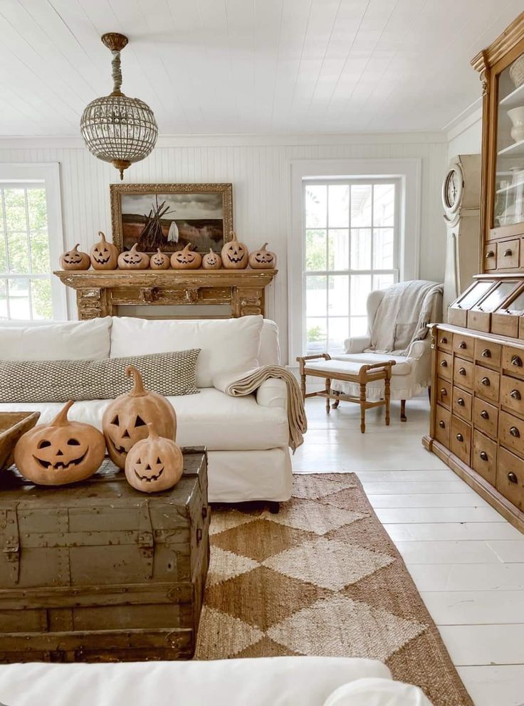 minimalist halloween decor ideas