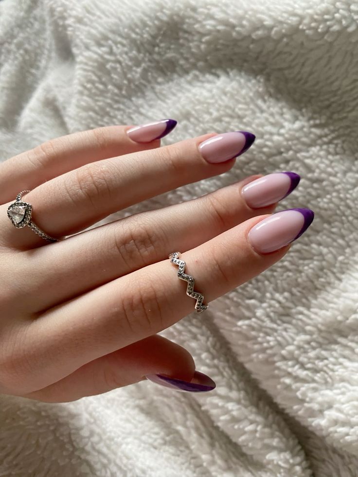 simple Valentine's Day nails